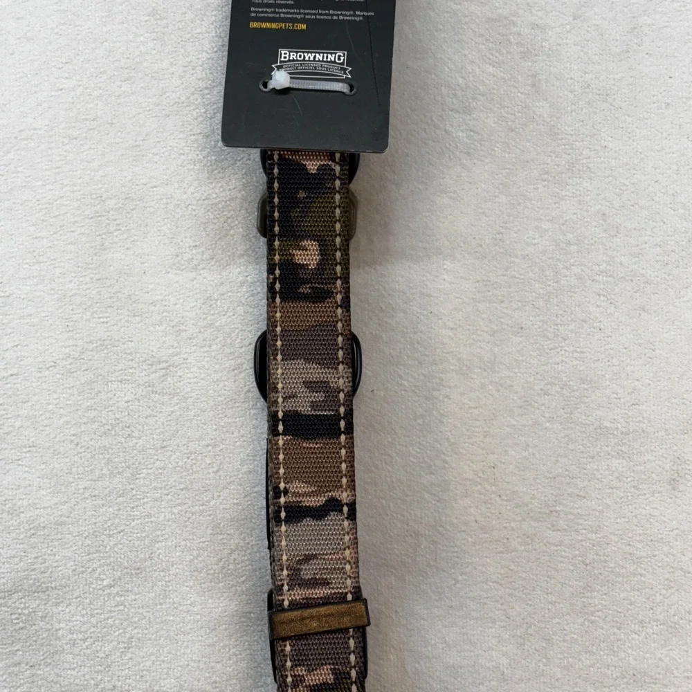 Browning Dog Collar Large 18-28in Camo Reflective Buckmark Locking Buckle‎
